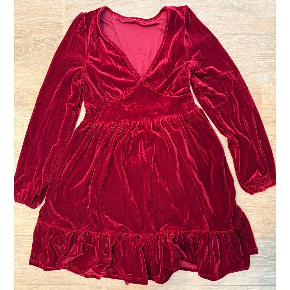 NWT Halara Red Velvet Dress Size Medium